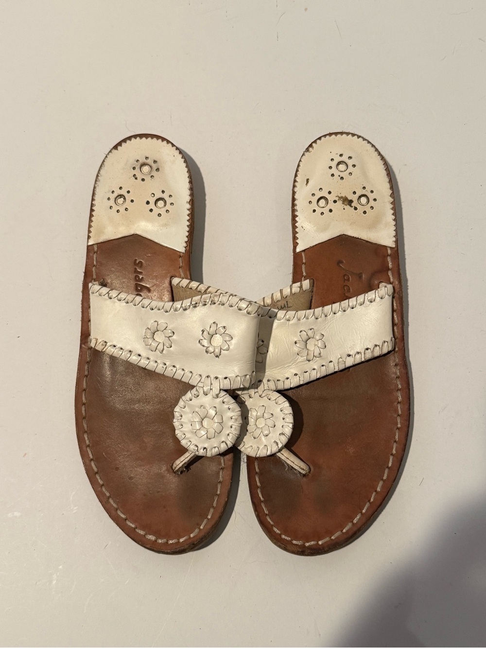 Jack Rogers White and Brown Leather Thong Sandals